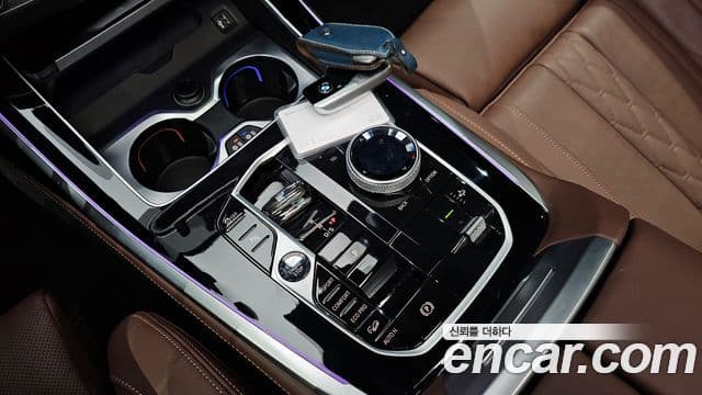 BMW X7 (G07) xDrive 40i M Sport 7인승, 2024 9