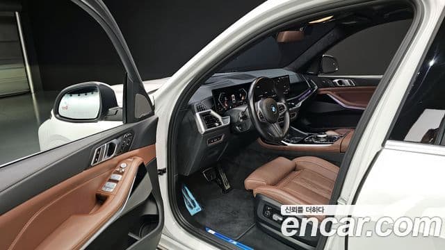 BMW X7 (G07) xDrive 40i M Sport 7인승, 2024 11
