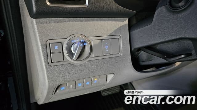 Hyundai 쏠라티 Luxury, 2023 17
