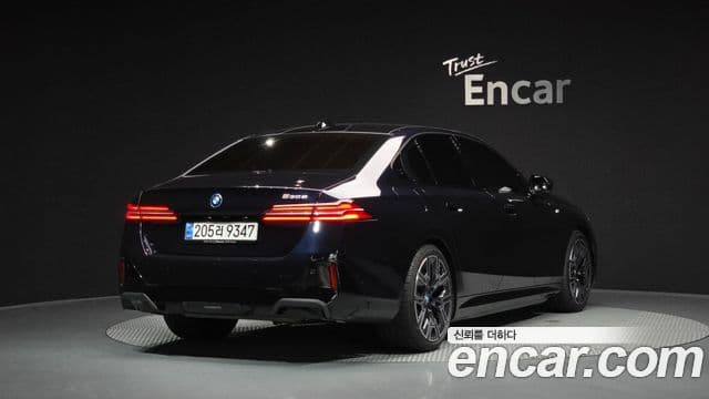 BMW 5시리즈 (G60) 530e M Sport, 2024 17