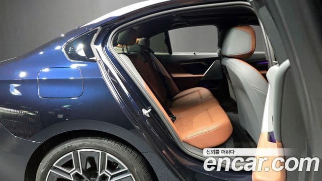 BMW 5시리즈 (G60) 530e M Sport, 2024 8