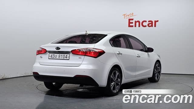 Kia K3 Trendy, 2013 2