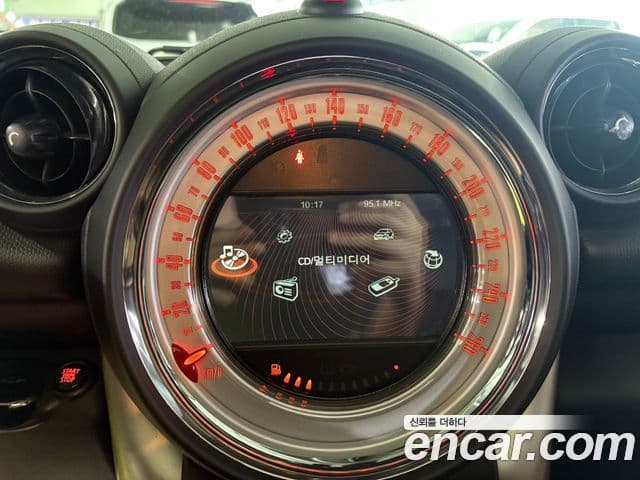 Mini Cooper D Countryman 1세대, 2013 13