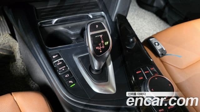 BMW 4시리즈 (F32) 420i Luxury Gran Coupe, 2018 9