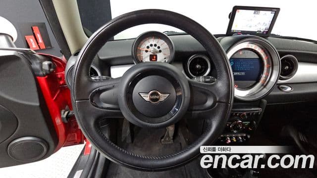 Mini Cooper SE, 2012 14