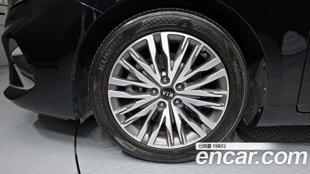 Kia K7 Premier Noblesse, 2020 все фото