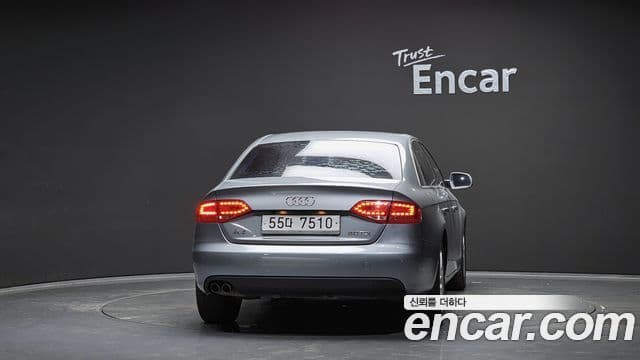 Audi New A4 B8, 2012 4