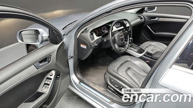 Audi New A4 B8, 2012 12