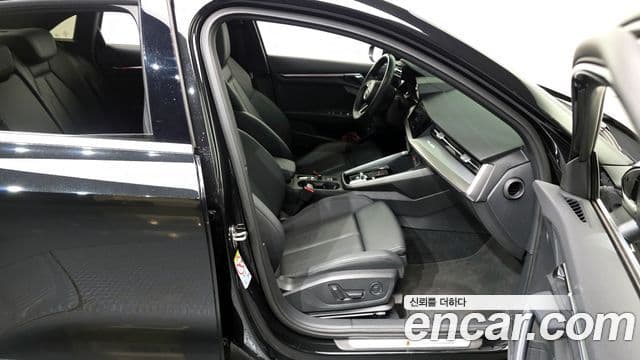 Audi A3 (8Y), 2023 11