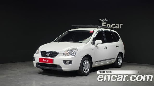 Kia 뉴카렌스 топовая версия, 2013 1