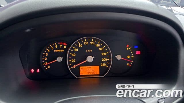 Kia 뉴카렌스 топовая версия, 2013 8