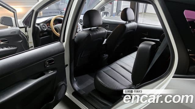 Kia 뉴카렌스 топовая версия, 2013 11