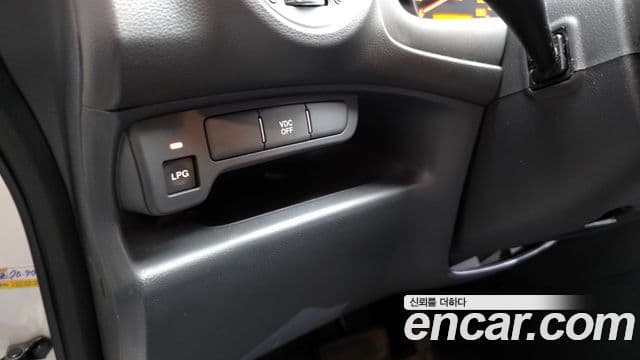 Kia 뉴카렌스 топовая версия, 2013 15