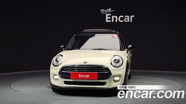Mini Cooper D 3세대, 2016 3