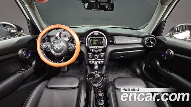 Mini Cooper D 3세대, 2016 7