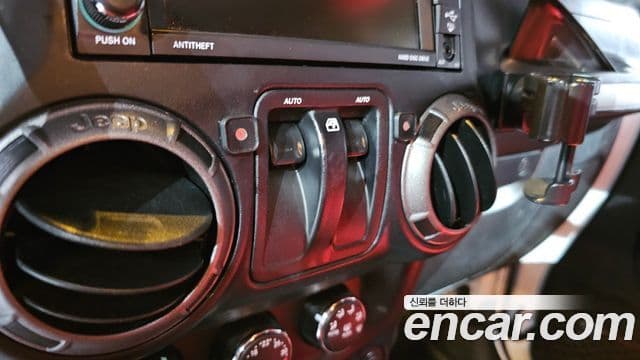 Jeep Wrangler (JK) 3.6 Sport 2도어, 2017 17