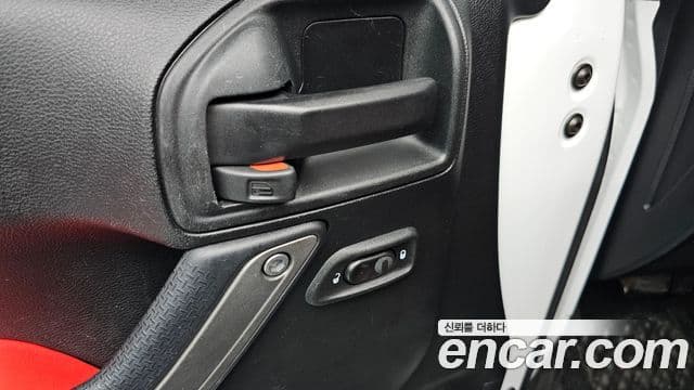 Jeep Wrangler (JK) 3.6 Sport 2도어, 2017 18
