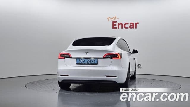Tesla модель 3, 2022 4