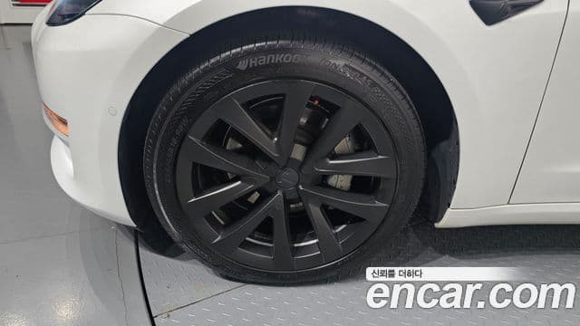 Tesla модель 3, 2022 все фото