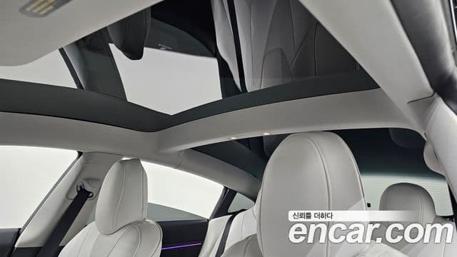 Tesla модель 3, 2022 19