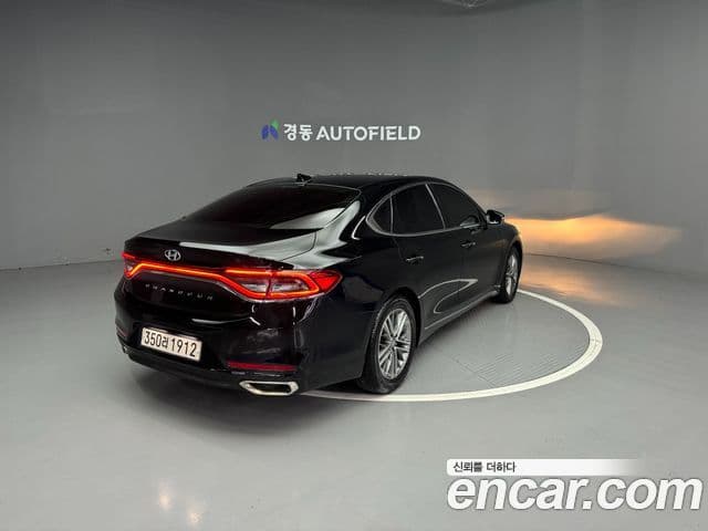 Hyundai Grandeur IG 3.0 LPi Modern (арендный автомобиль), 2018 3