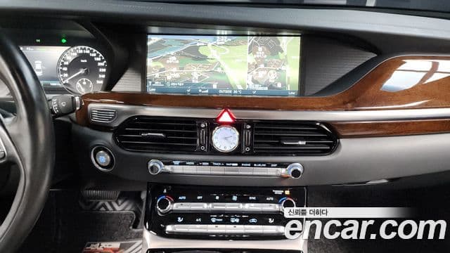 Genesis EQ900 Premium Luxury, 2017 14