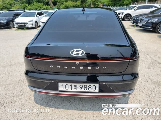 Hyundai Grandeur (GN7) Premium, 2023 4