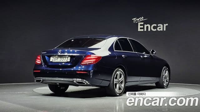 Mercedes-Benz E-класс W213 Avantgarde, 2019 2