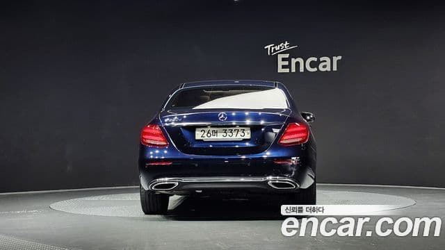 Mercedes-Benz E-класс W213 Avantgarde, 2019 4