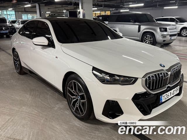 BMW 5시리즈 (G60) 520i M Sport, 2025 6