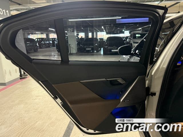 BMW 5시리즈 (G60) 520i M Sport, 2025 10