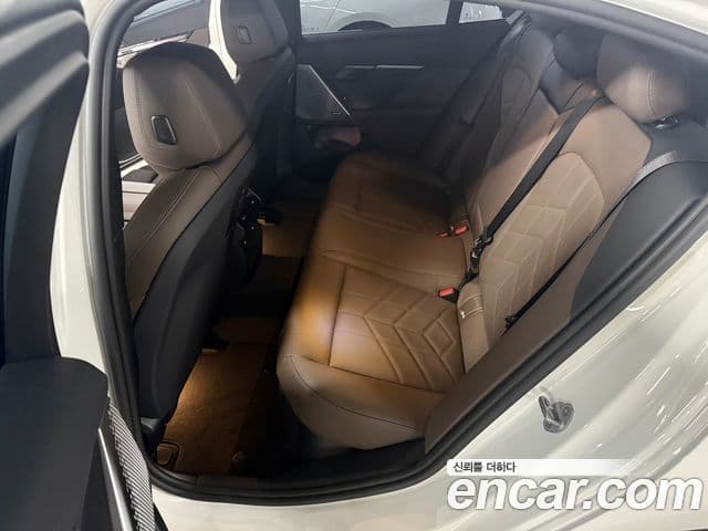 BMW 5시리즈 (G60) 520i M Sport, 2025 11