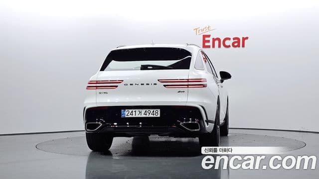 Genesis GV70, 2025 4