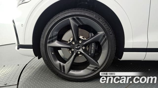 Genesis GV70, 2025 все фото