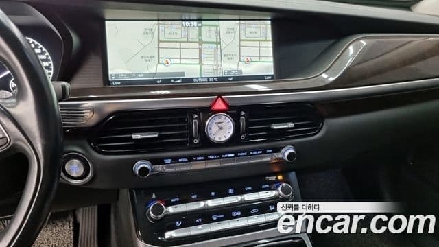 Genesis EQ900 Luxury, 2018 13