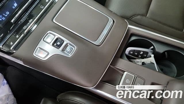 Hyundai The / новый New Grandeur IG Exclusive, 2022 9