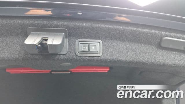 Audi A6 (C8), 2021 20