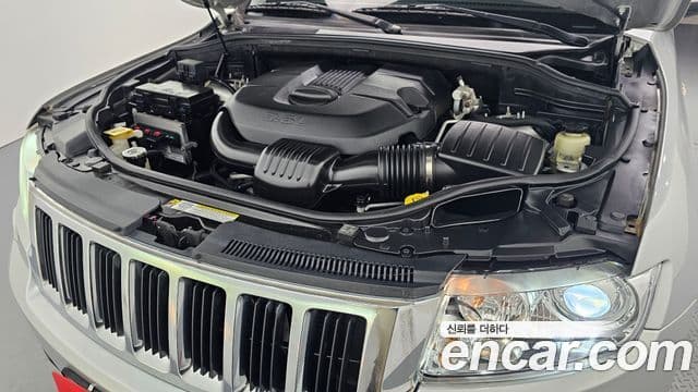 Jeep Grand Cherokee WK2, 2011 6