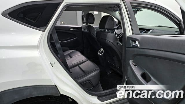 Hyundai All New Tucson Modern, 2017 12