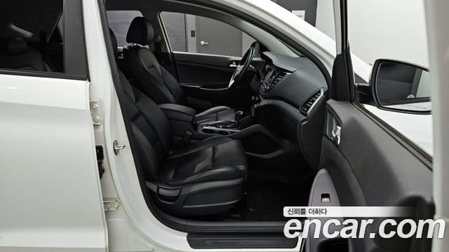 Hyundai All New Tucson Modern, 2017 13