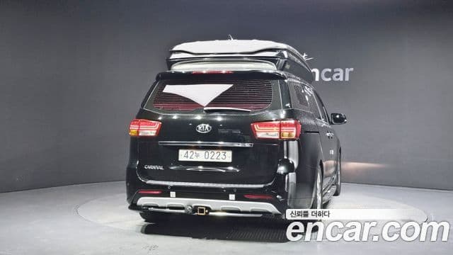Kia All New Carnival бензин 9인승 High Limousine(компания по спецнадстройкам), 2017 4