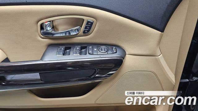 Kia All New Carnival бензин 9인승 High Limousine(компания по спецнадстройкам), 2017 13
