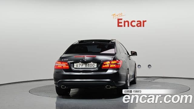 Mercedes-Benz E-класс W212 E350 купе, 2011 4