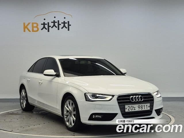 Audi New A4 B8, 2015 1