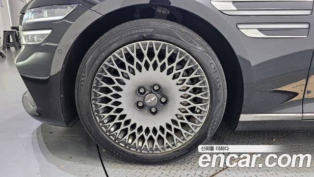 Genesis G80 (RG3) бензин 3.5 турбо AWD, 2022 все фото