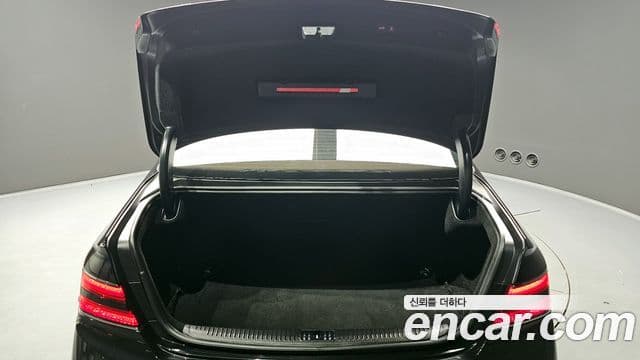 Genesis G90 Premium Luxury, 2020 20