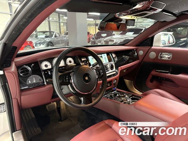 Rolls-Royce 레이스, 2016 все фото