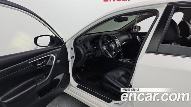 Nissan 알티마 L33, 2018 10