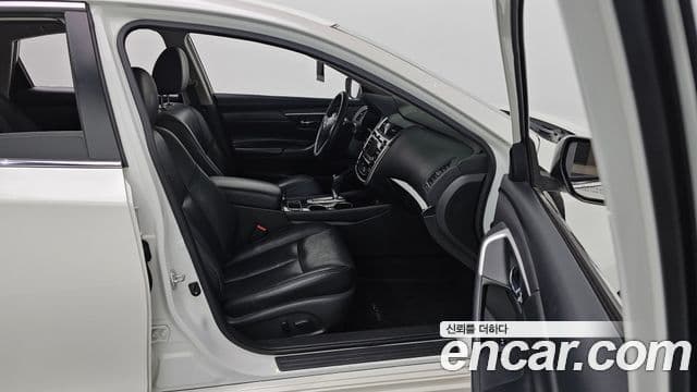 Nissan 알티마 L33, 2018 18