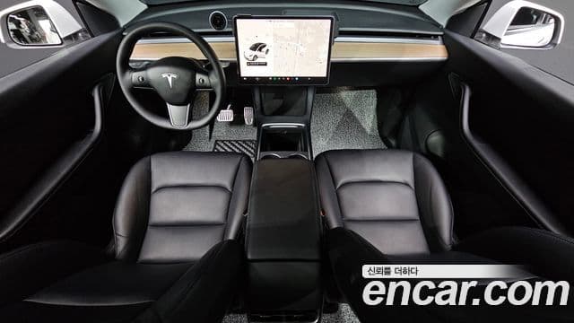 Tesla модель Y Standard Range RWD, 2021 7